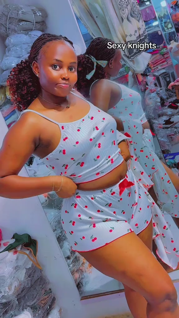 ✨ Ensemble Pyjama Femme à Motifs Cœurs – Douceur et Confort ✨